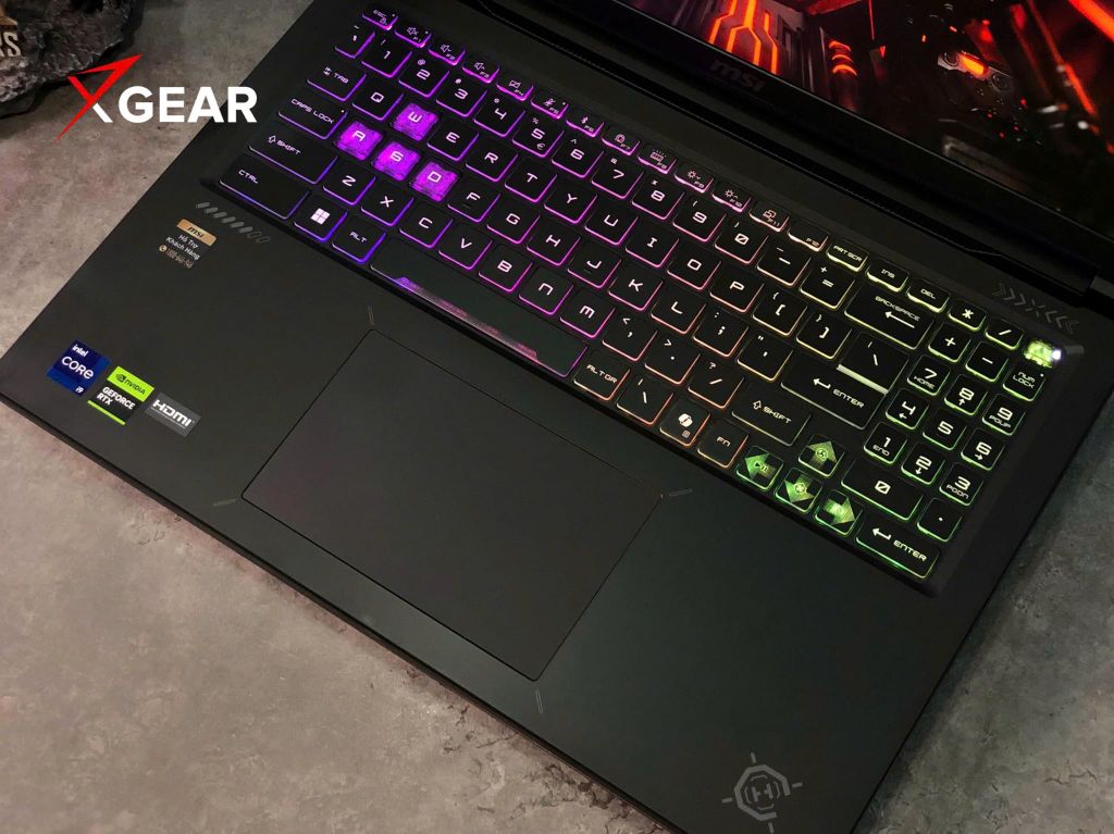 laptop gaming msi crosshair 16 max hx e2wgxk 051vn bàn phím