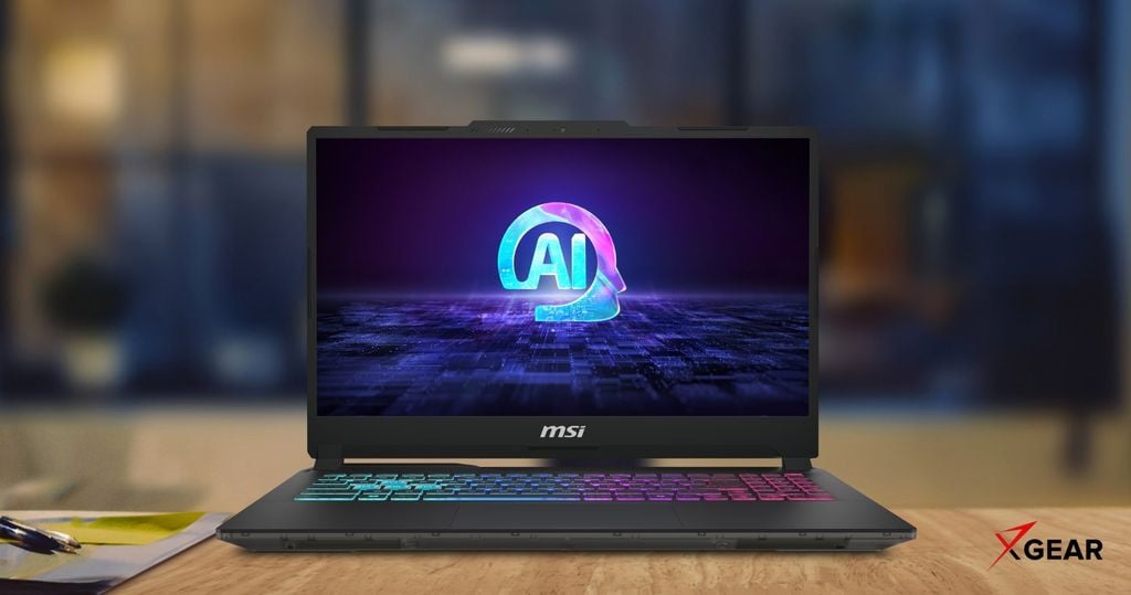 màn hình laptop MSI Cyborg 15 AI A1VEK 245VN 15.6 inch rộng rãi sắc nét