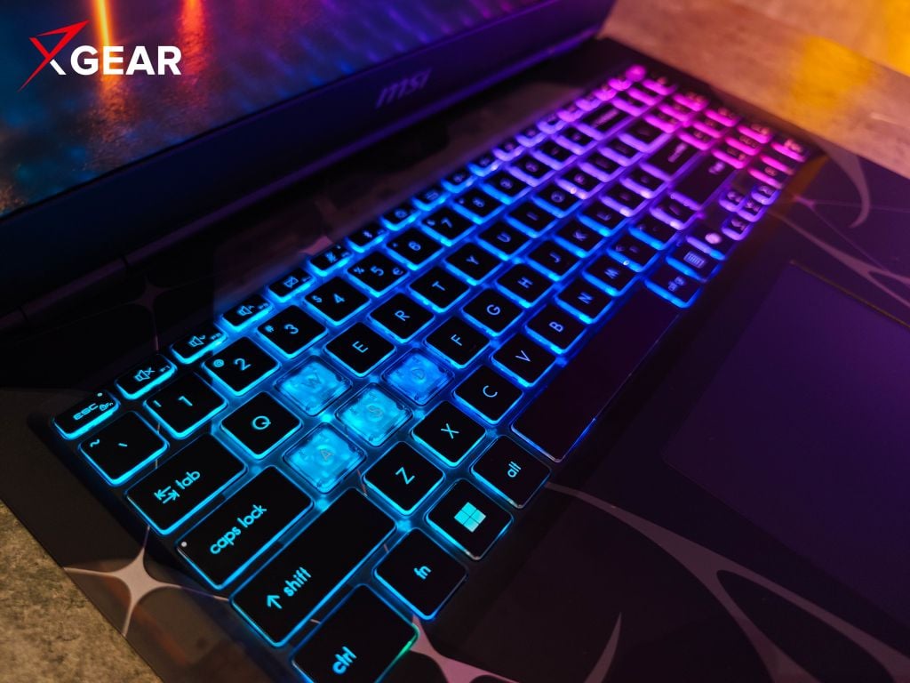 ưu nhược điểm của Laptop Gaming MSI Cyborg 15 B13WEKG 676VN