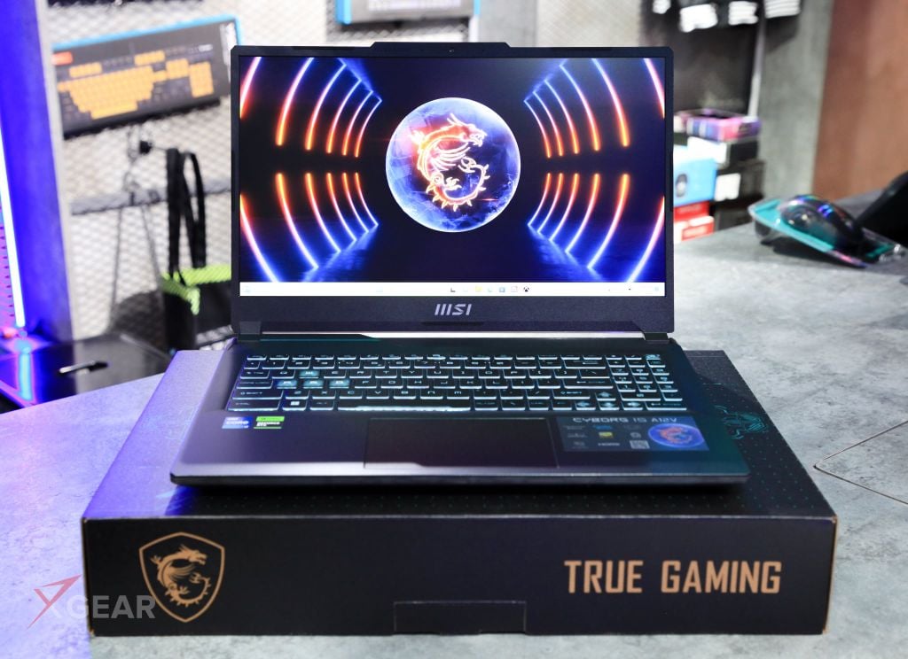 laptop gaming msi cyborg 15 black edition a13veo 2610vn màn hình