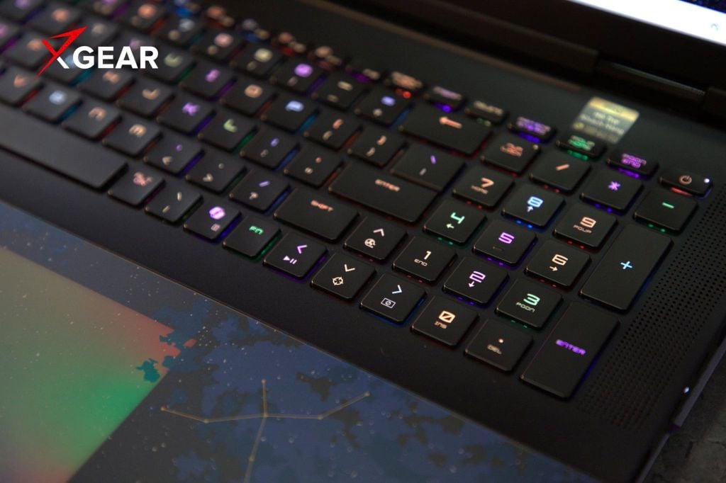 laptop gaming msi titan 18 hx dragon edition draco epic a2w 1245vn numpad