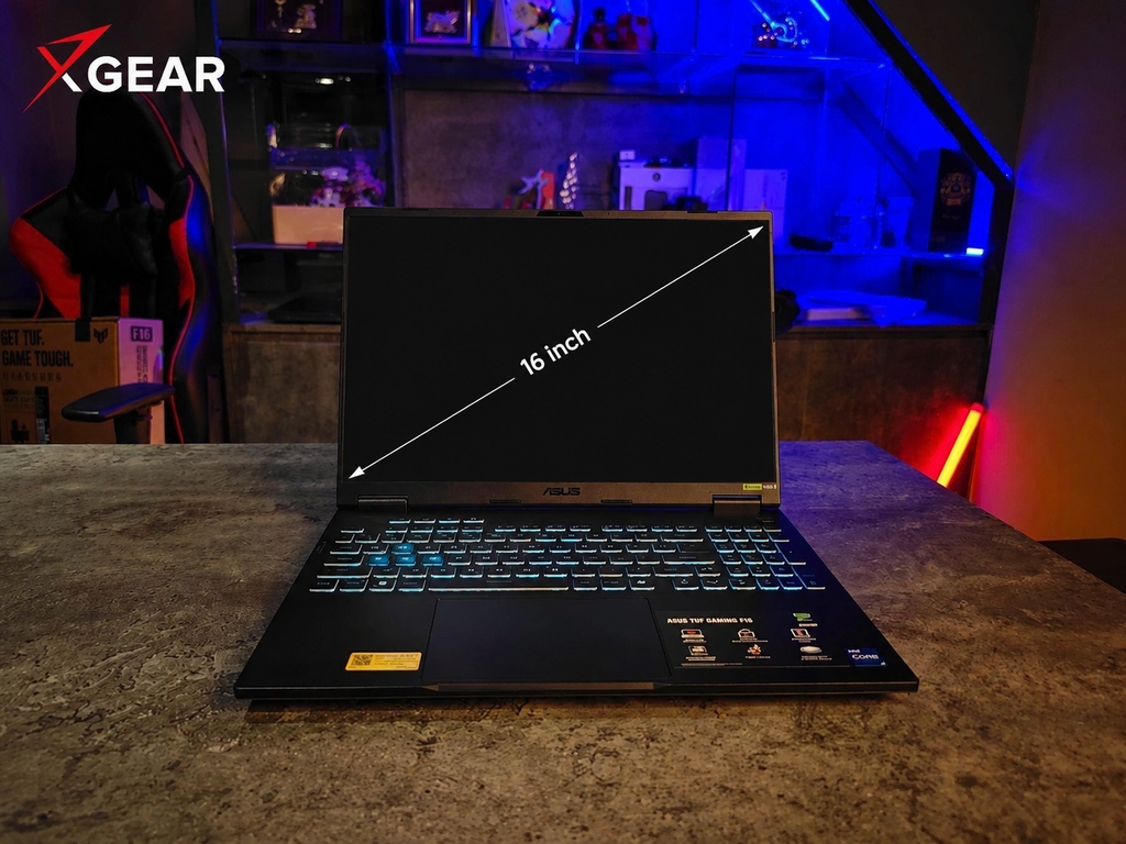 laptop 16 inch