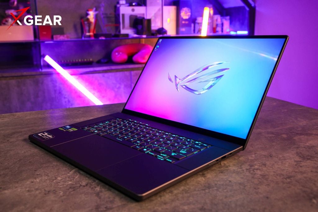 laptop gaming asus rog zephyrus g16 gu605cp qr141w góc nghiêng