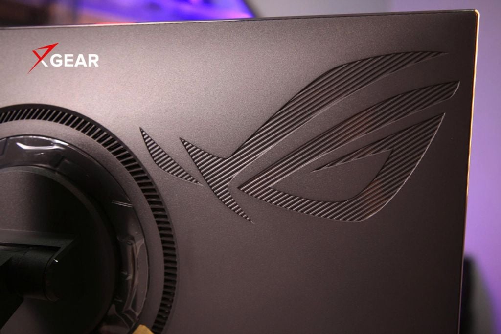 mặt sau màn hình asus rog strix xg259qnsr ace