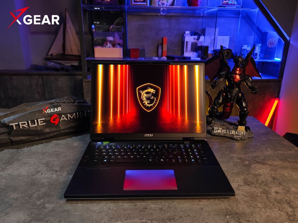 laptop MSI titan