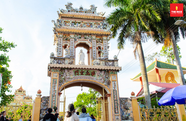 Chùa Vĩnh Tràng - ngôi chùa nổi tiếng linh thiêng với không gian yên bình, thanh tịnh tại miền Tây
