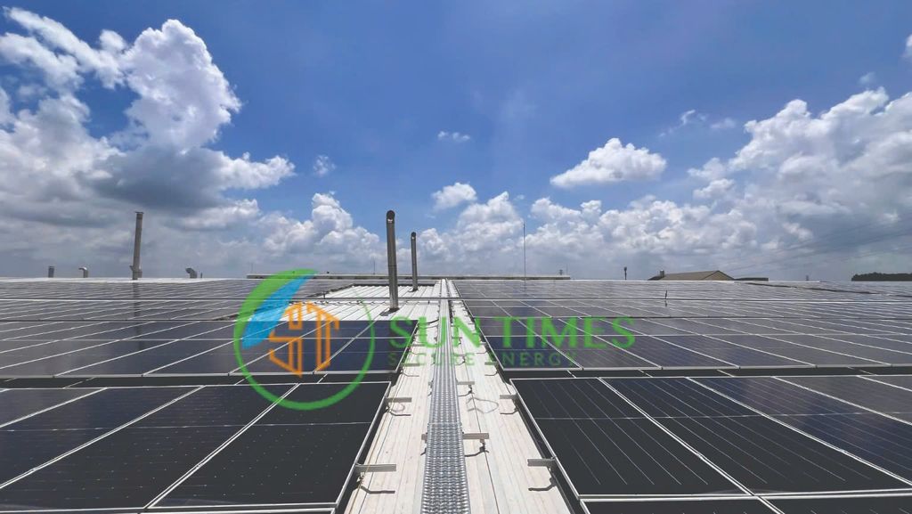 Dự án điện mặt trời 1.242 kWp - LCF Bình Dương