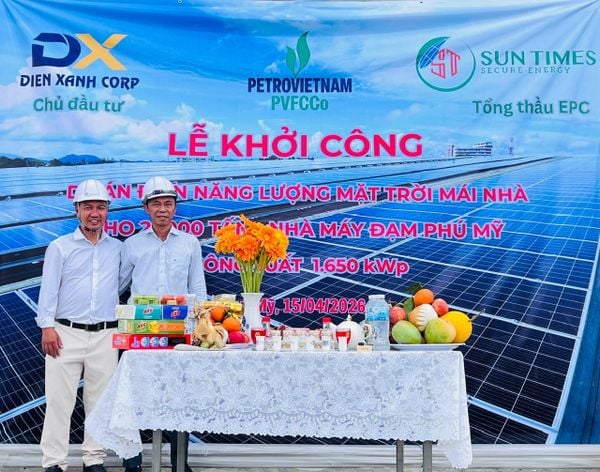 KHỞI CÔNG DỰ ÁN ĐIỆN MẶT TRỜI MÁI NHÀ KHO 20.000 TẤN – NHÀ MÁY ĐẠM PHÚ MỸ