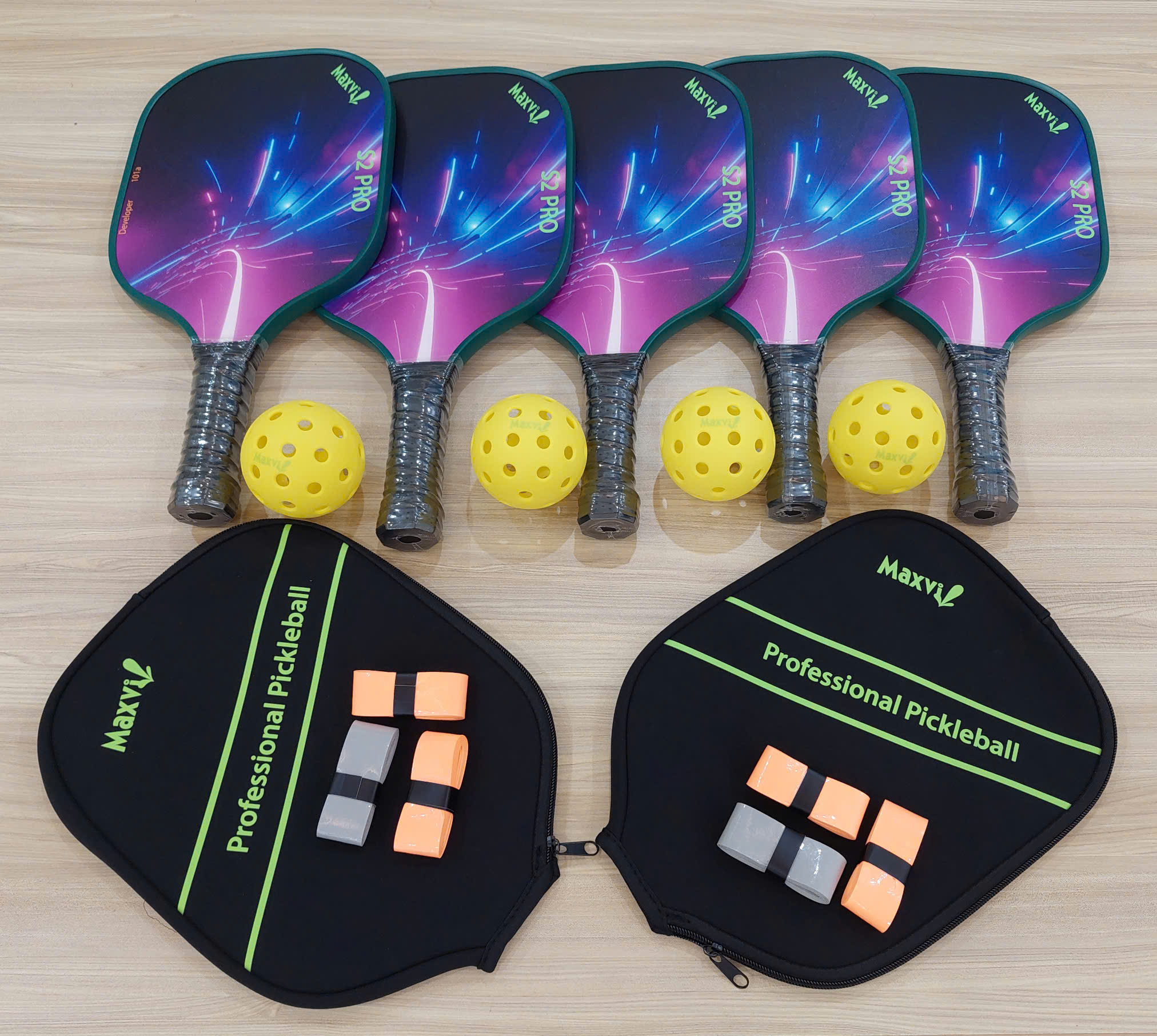 Bóng và phụ kiện pickleball