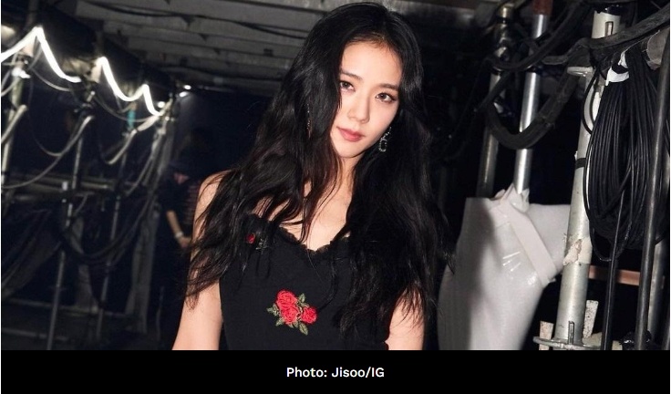Học Jisoo BLACKPINK Phối Áo Thun – Đơn Giản & Sang Trọng