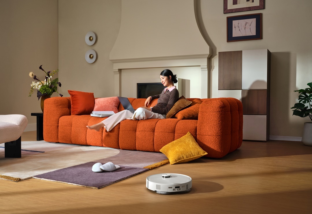 Người bận rộn nên chọn robot hút bụi nào để giảm thời gian làm việc nhà?