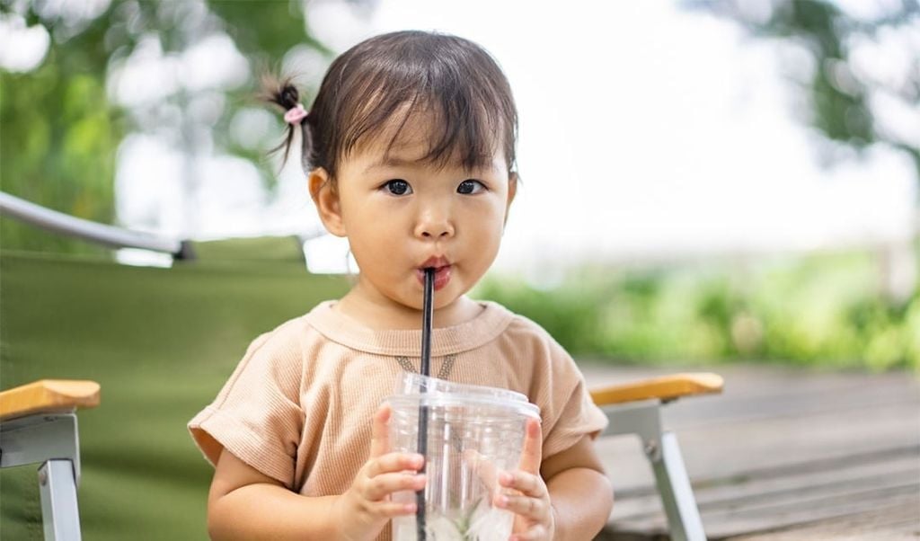 Nguồn nước sạch giúp trẻ phát triển thể chất khỏe mạnh