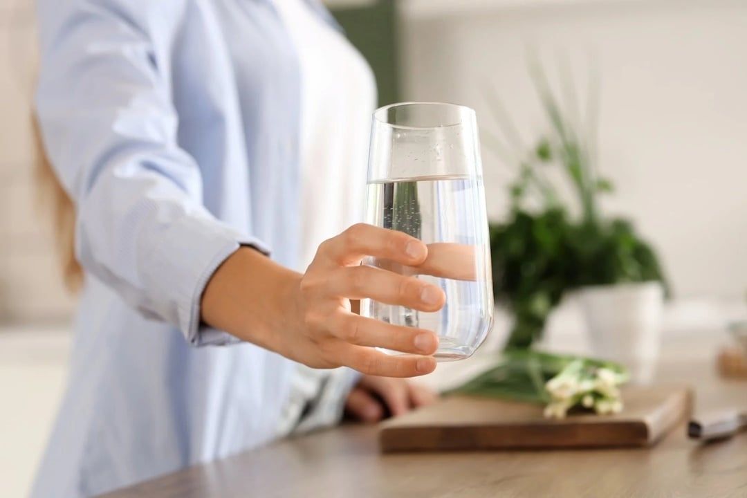 Chất lượng nguồn nước ảnh hưởng nghiêm trọng đến sức khỏe người cao tuổi
