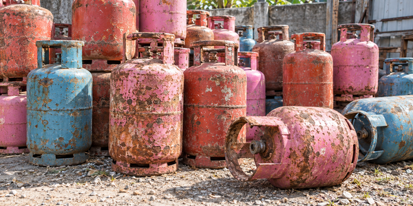 Bình Gas Bị Móp Có Dùng Được Không? Cách Kiểm Tra Vỏ Bình An Toàn
