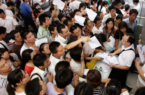 Vì sao nước Mỹ “trượt tay” khỏi chiếc iPhone