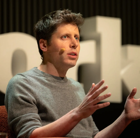 OpenAI - Bước ngoặt 130 tỷ USD trong cuộc đua trí tuệ nhân tạo