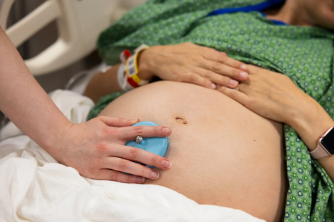 Những bệnh viện đã “bẻ cong đường cong” mổ đẻ: Khi tài chính, văn hoá và quản trị thực sự tạo ra khác biệt