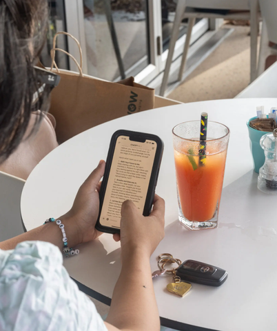 Yêu Chat GPT như người yêu rồi một ngày bỗng nhiên “ghost” nó