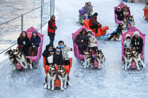 Tỷ lệ sinh của Trung Quốc rơi xuống mức thấp nhất kể từ năm 1949