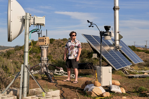 Tỷ phú áo Hawaii đang trở thành “gương mặt” mới của Lầu Năm Góc