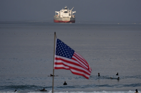 “Trò chơi cũ” trở lại: Dầu mỏ là vũ khí địa chính trị