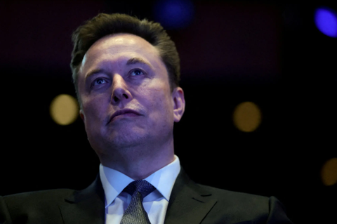 Muốn dự IPO SpaceX, Phố Wall trước hết phải mua Grok