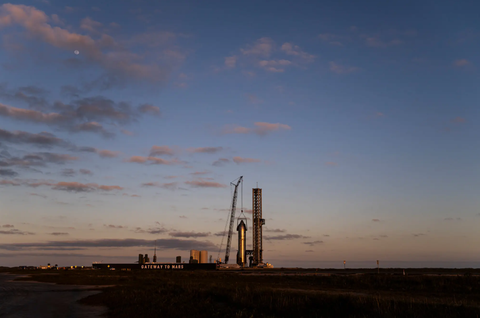 SpaceX hé lộ tài chính trước thương vụ IPO lịch sử