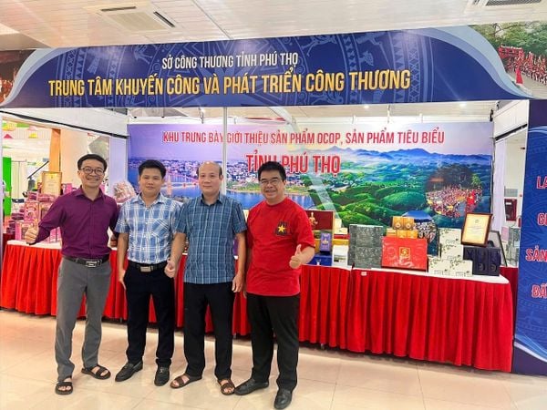 Minh Anh Hi-Tech tham gia quảng bá sản phẩm OCOP tỉnh Phú Thọ tại Hội chợ Hàng Việt Đà Nẵng 2026