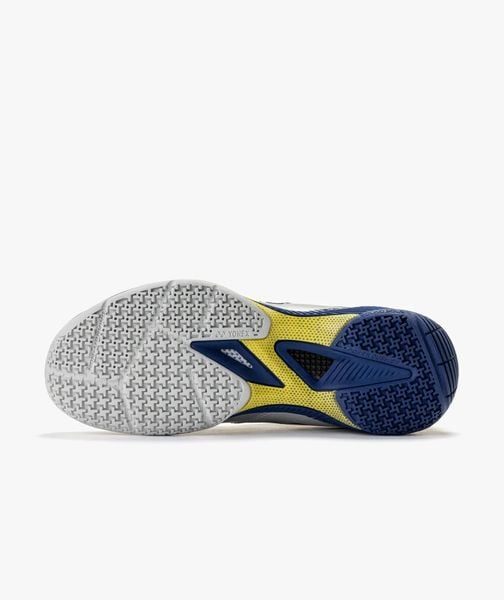 Yonex SHB 65Z4 VA phối Silver/Navy — cận cảnh phần thân và logo VA Collection