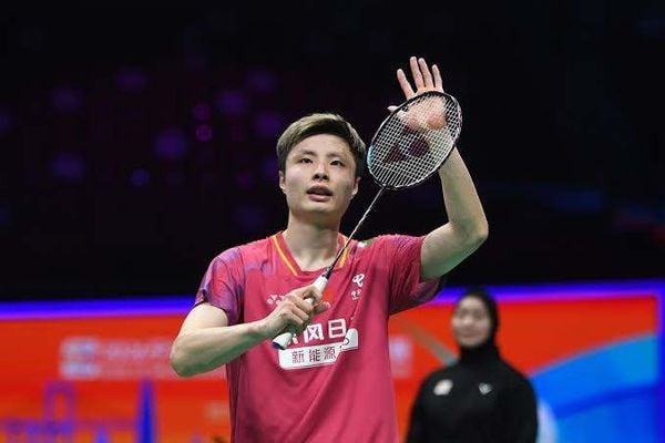 Shi Yu Qi ăn mừng