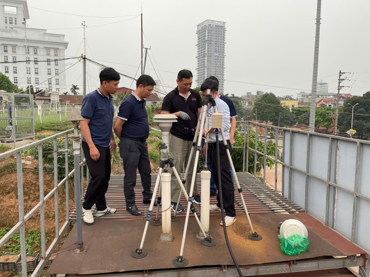 Dự án trạm quan trắc môi trường không khí xung quanh
