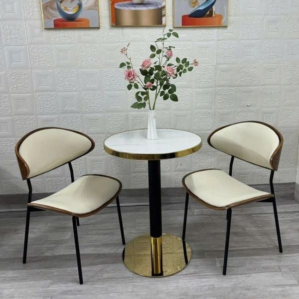 Chất liệu bàn ghế quán cafe