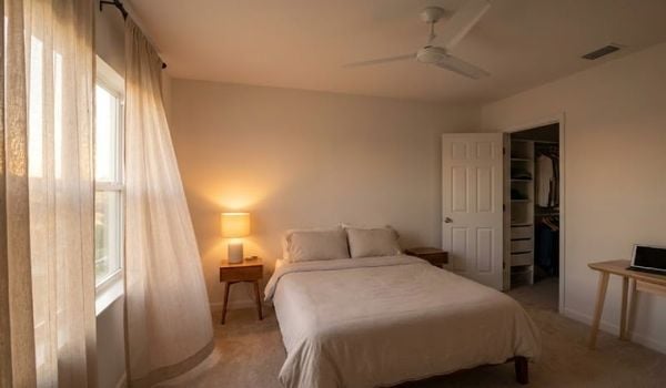 Cách bố trí nội thất phòng ngủ