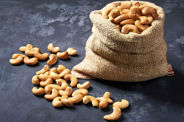 Phân biệt hạt điều WS và hạt điều LP trong quá trình chế biến