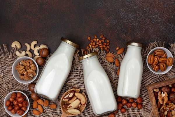 Cách làm chocolate mix hạt điều tại nhà