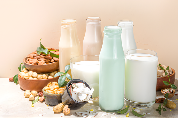 Uống sữa hạt vào buổi sáng có tốt không?