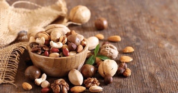 Loại Hạt Nào Giàu Protein Nhất? Bảng So Sánh Chi Tiết