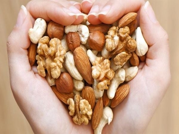 Ăn bao nhiêu hạt dinh dưỡng mỗi ngày?