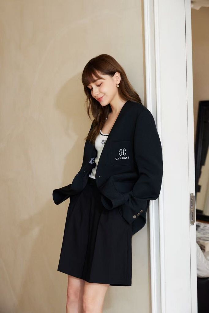 Áo blazer mặc với 4 item này là đẹp hoàn hảo: Thanh lịch từ công sở