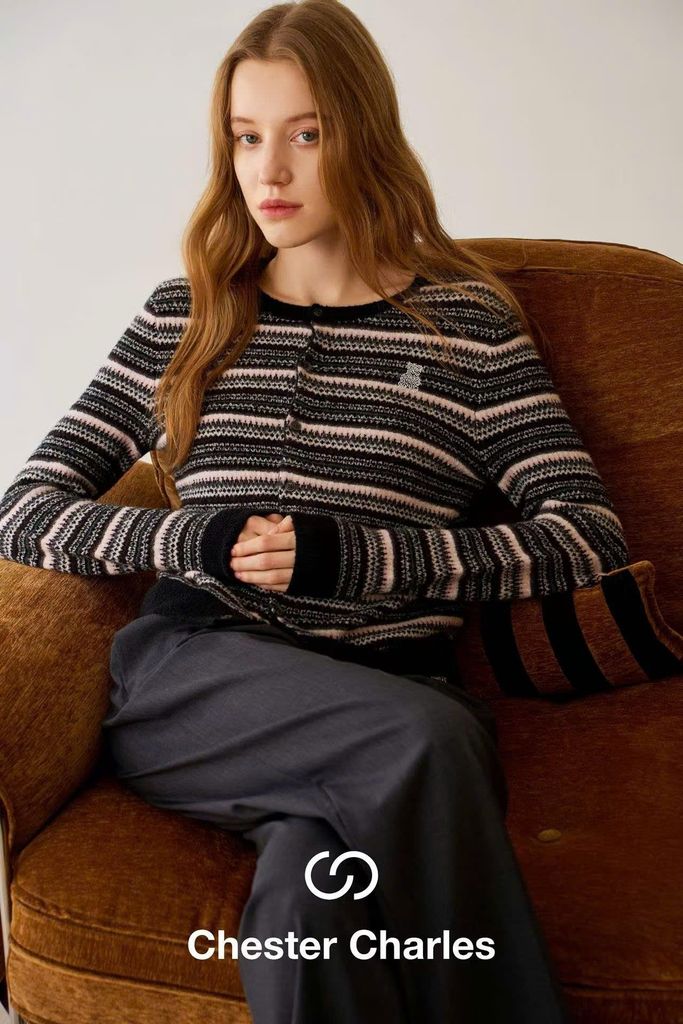 6 cách phối áo cardigan tối giản mà vẫn cuốn hút