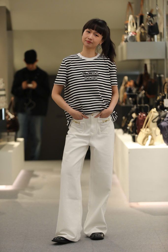 5 cách mặc quần jeans trong mùa hè của phụ nữ Pháp
