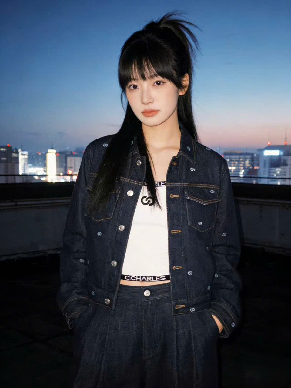 Áo Vest + Jeans