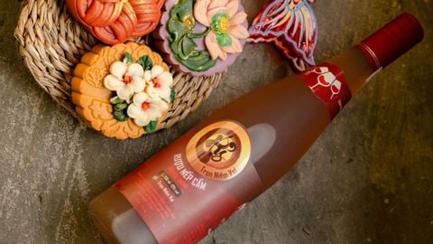 Rượu Nếp Cẩm Là Gì? Nguồn Gốc, Đặc Điểm Và Cách Phân Biệt Hàng Thật