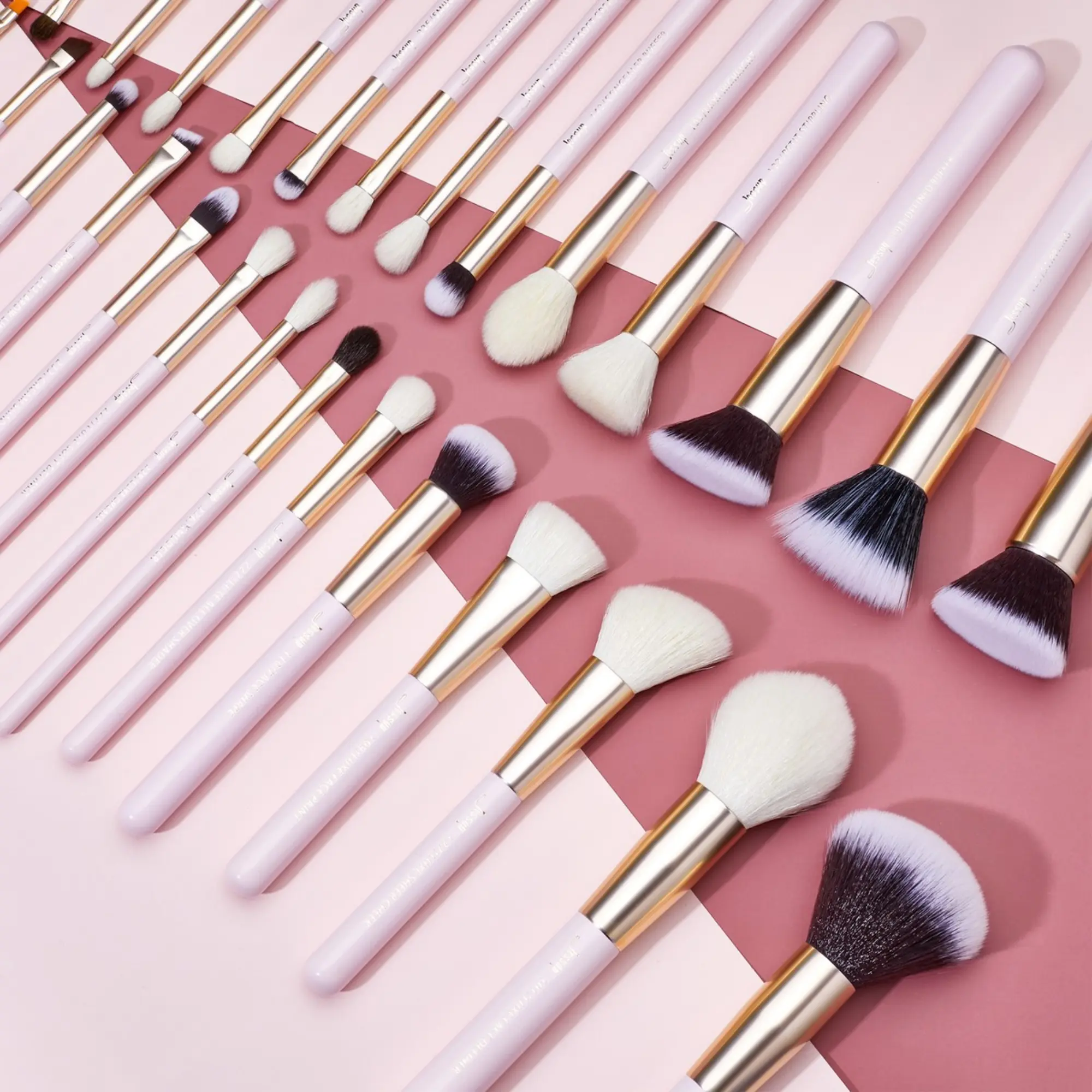 cọ trang điểm Jessup