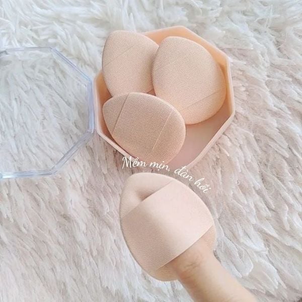 Hộp Bông Mút Ngón Tay 4 Cái Merina
