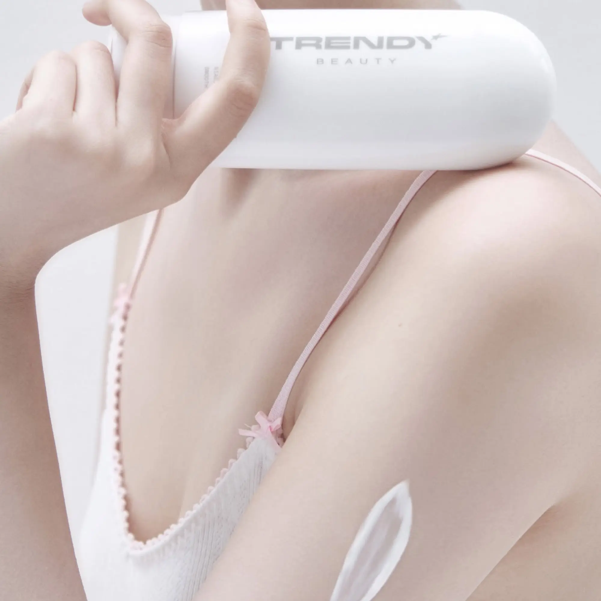 kem nâng tone trendy beauty