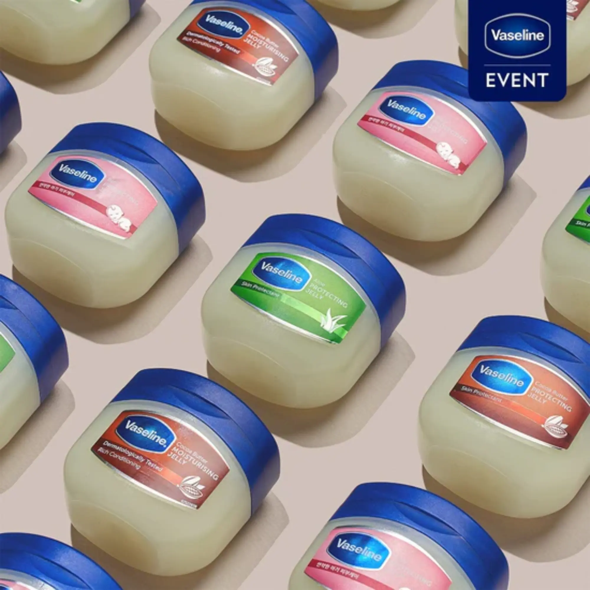 sáp dưỡng nha đam Vaseline