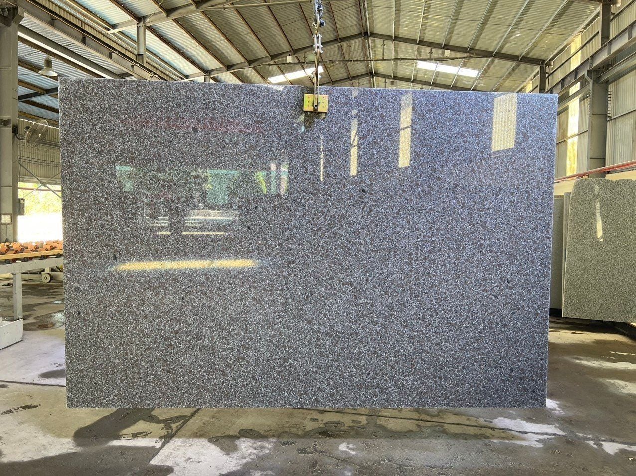 Splendor-Granite-full-slab