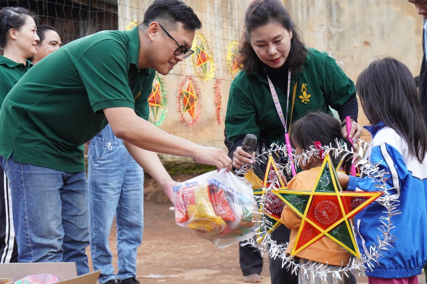 Nhìn lại Hành trình 