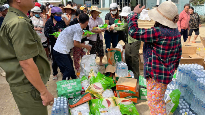 🤝 Gạo Ông Du Hướng Về Miền Trung – Lan Tỏa Yêu Thương, Chia Sẻ Khó Khăn